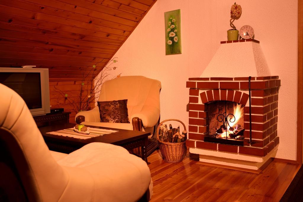 Apartment Sotocje Dolenja Trebusa Dış mekan fotoğraf