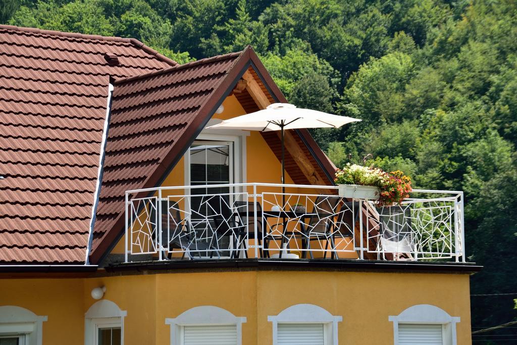Apartment Sotocje Dolenja Trebusa Dış mekan fotoğraf